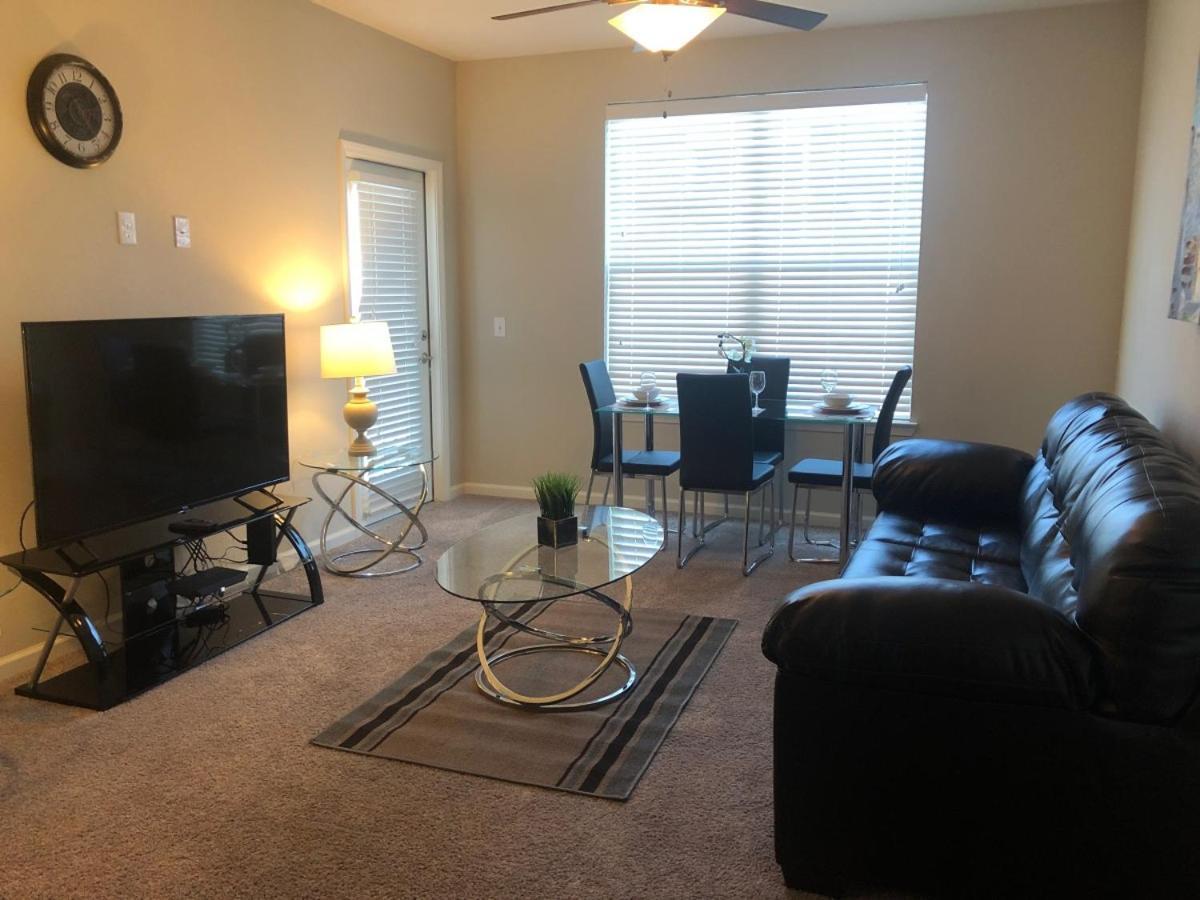 Spacious Furnished Resort Style Apartments Tomball Habitación foto
