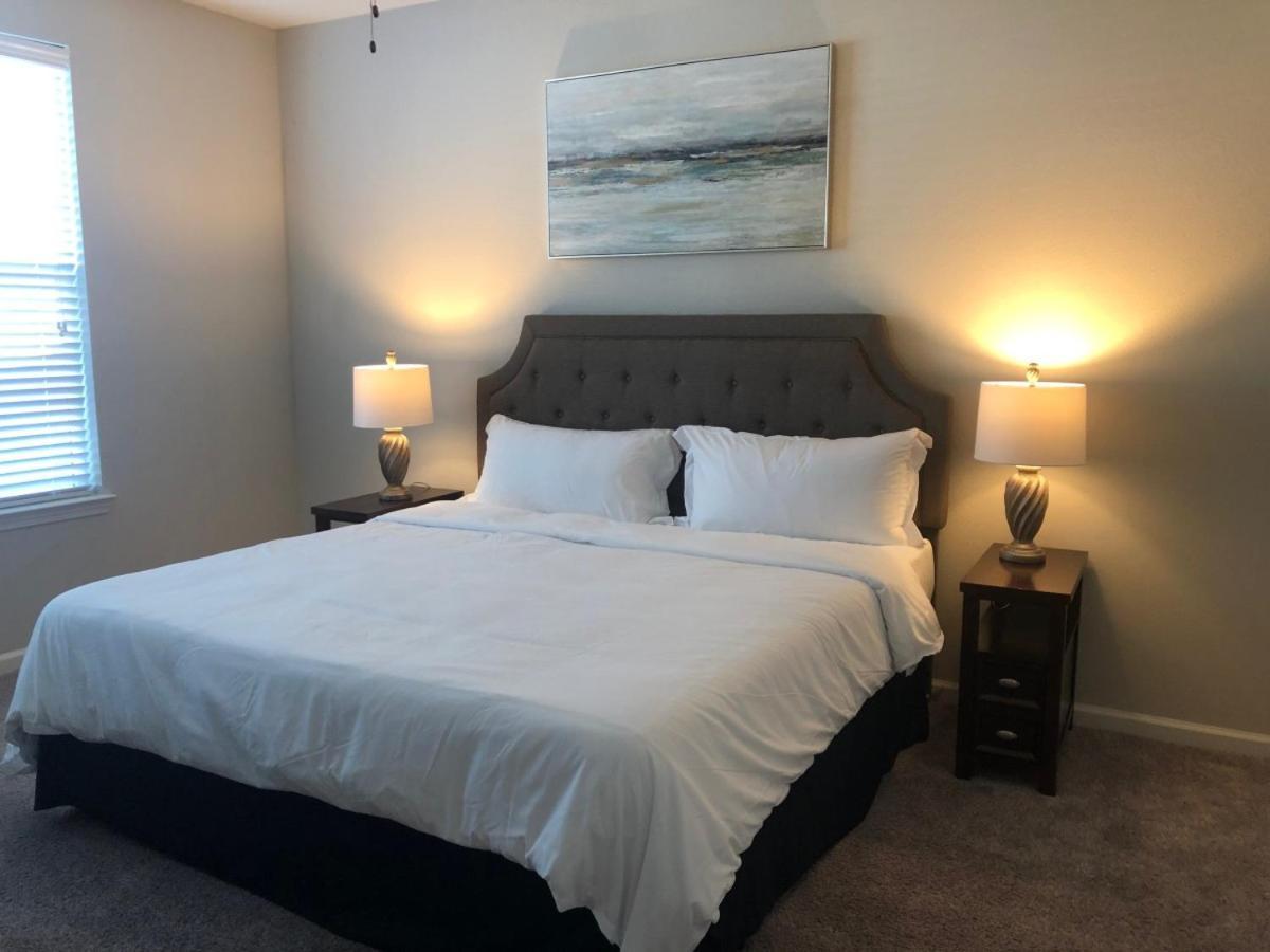 Spacious Furnished Resort Style Apartments Tomball Habitación foto