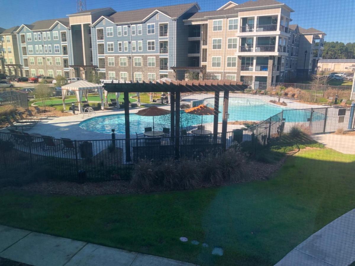 Spacious Furnished Resort Style Apartments Tomball Habitación foto