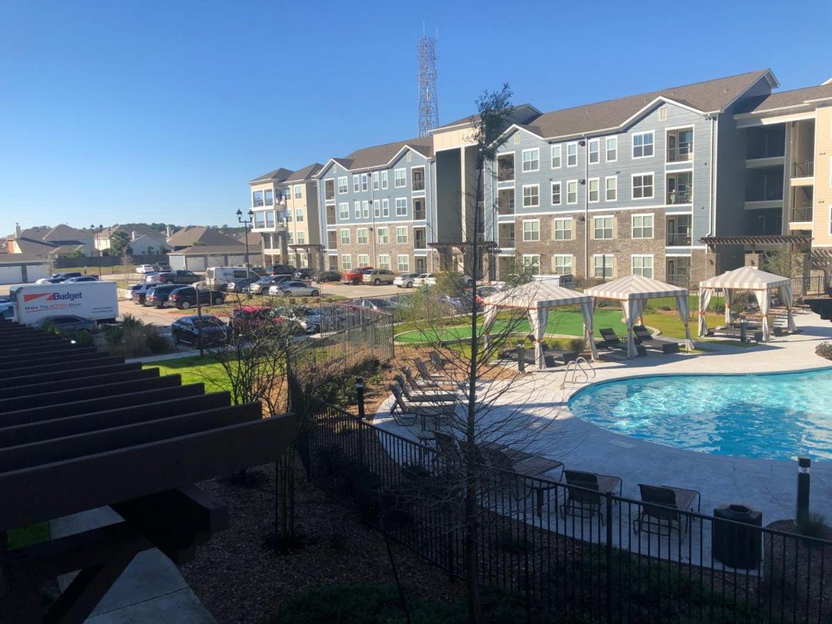 Spacious Furnished Resort Style Apartments Tomball Habitación foto