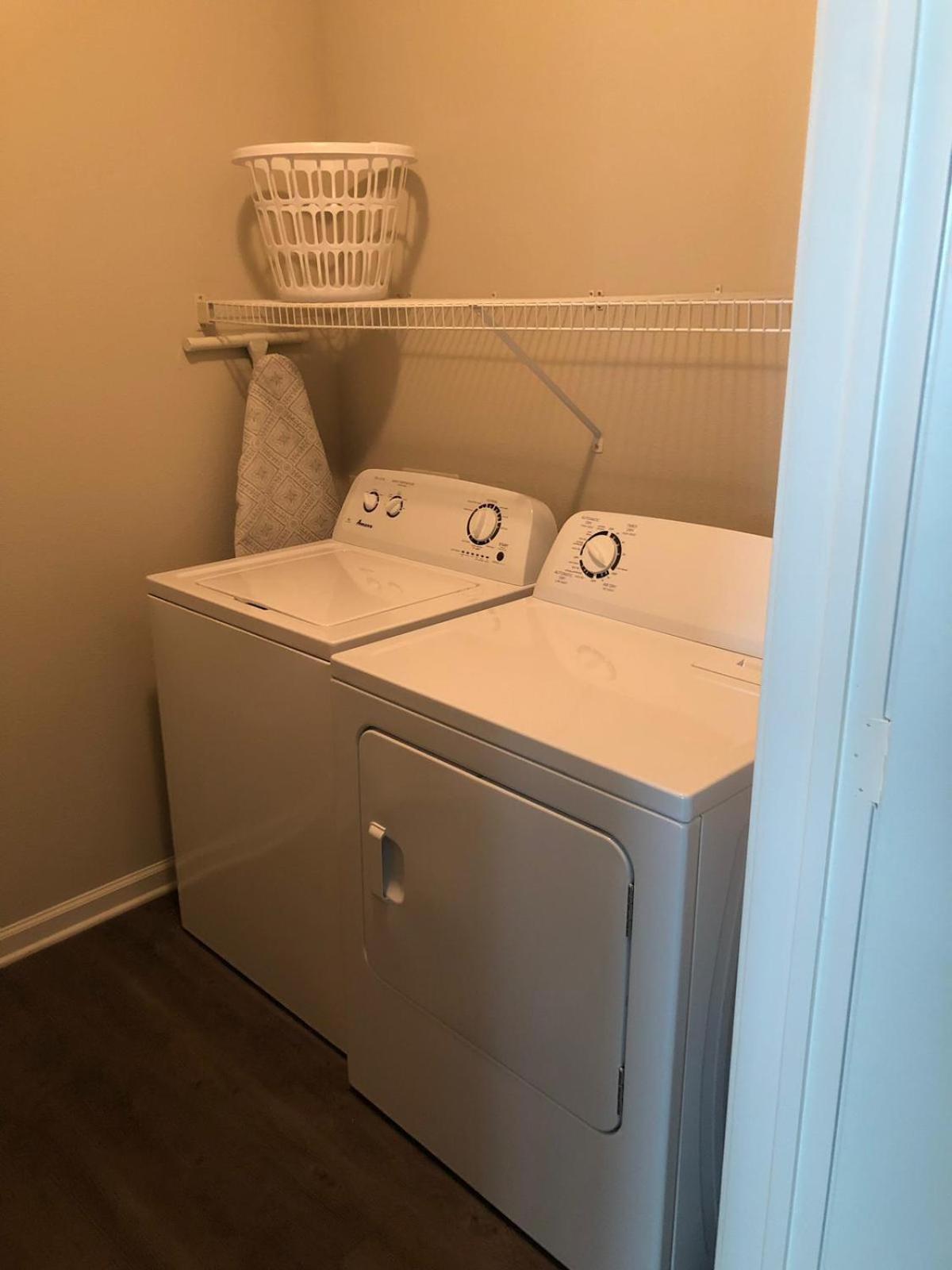 Spacious Furnished Resort Style Apartments Tomball Habitación foto